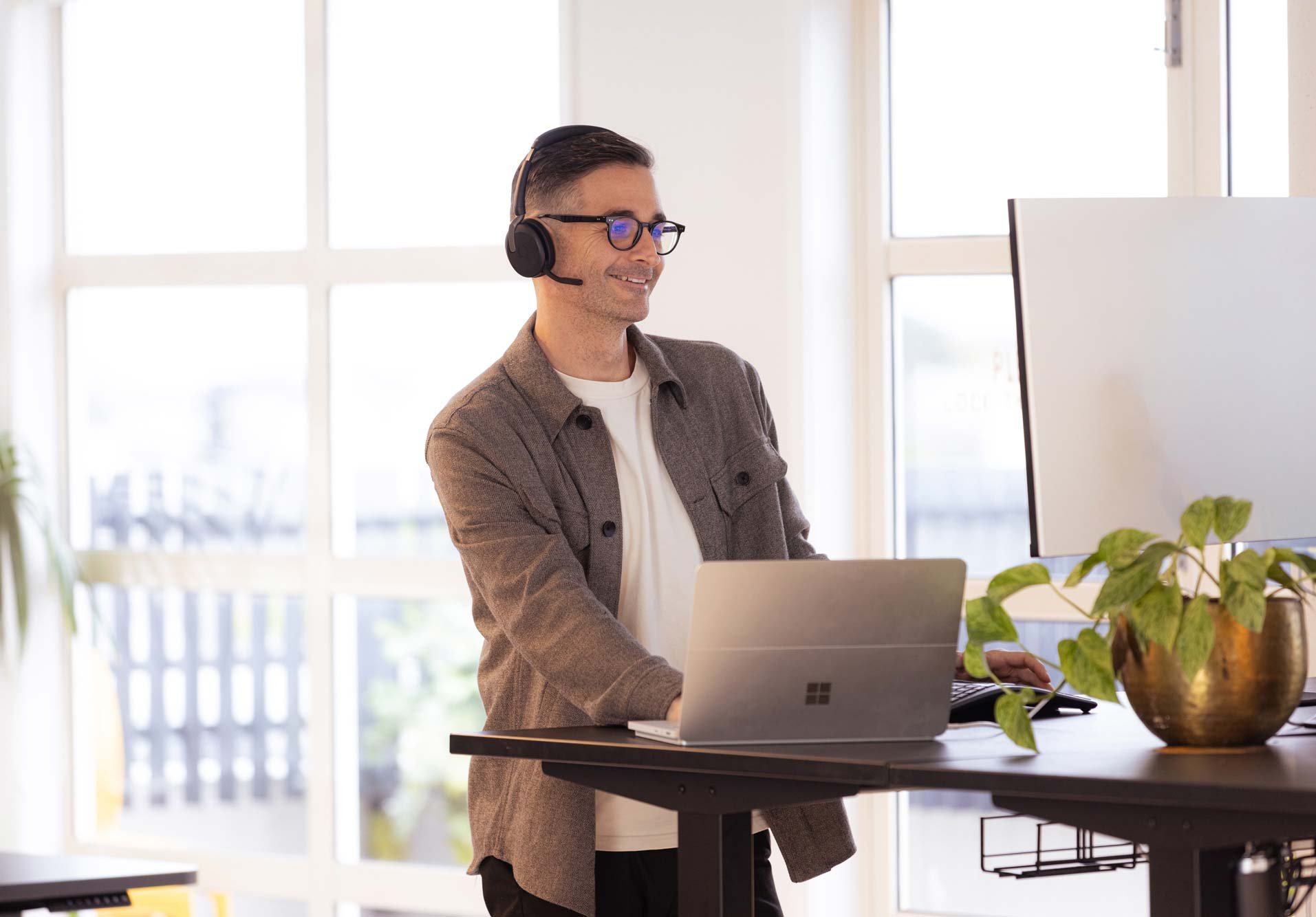 Logan Jessop, Client Solutions